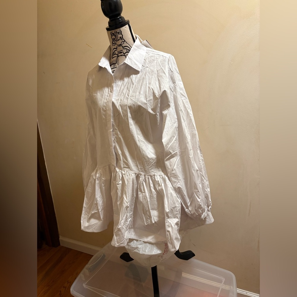 NWT, Uoozee Chic White Dress, Size S